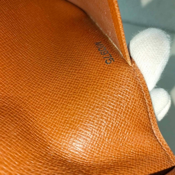 Lv passeport case - Picture 7 of 8